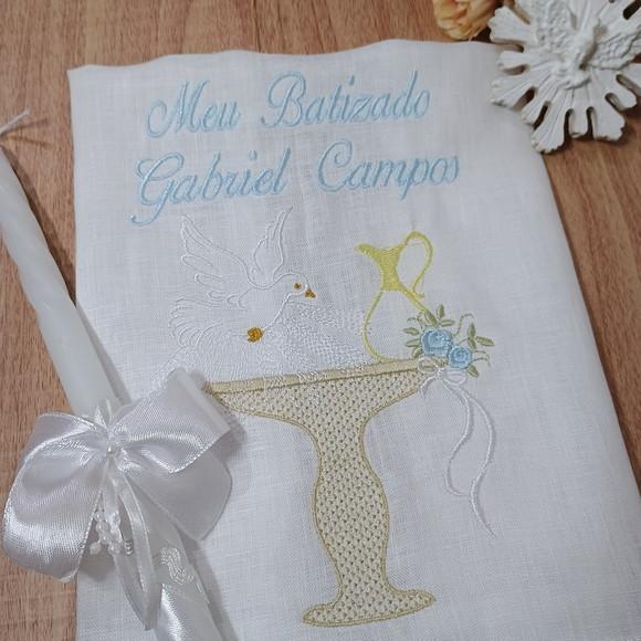 Toalha Batizado Linho Bordada Personalizada Vela Decorada