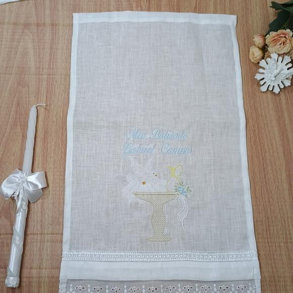 Toalha Batizado Linho Bordada Personalizada Vela Decorada