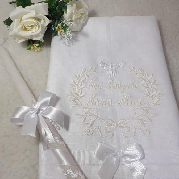 Toalha Batizado Personalizada de Linho e Vela