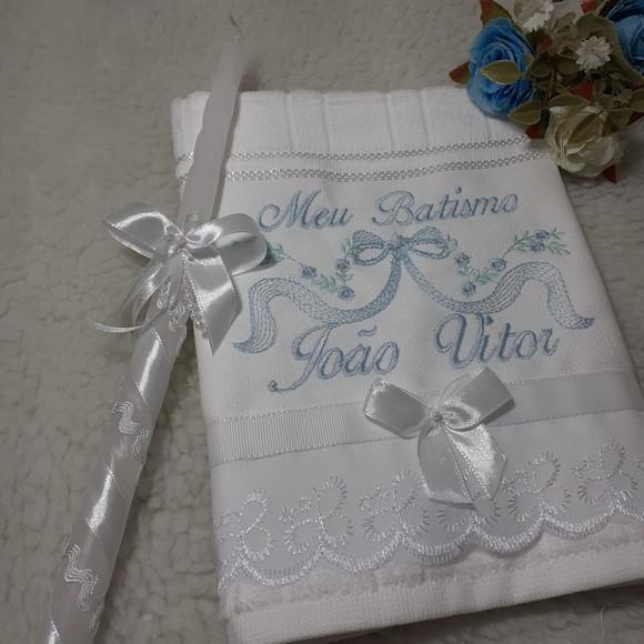 Toalha Batizado Personalizada Menino e Vela Decorada