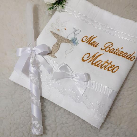 Toalha Batizado Personalizada Pia Batismal e Vela Decorada