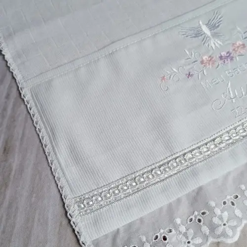 Fralda Bordada para Batizado Personalizada Flores
