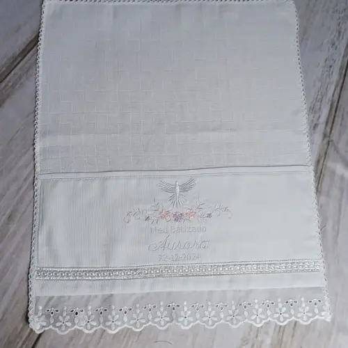 Fralda Bordada para Batizado Personalizada Flores