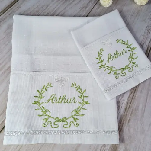 Kit Batizado Fralda Personalizadas Verde e Embalagem