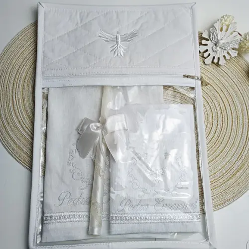 Kit Batizado Personalizado Toalha, Fralda, Vela e Embalagem