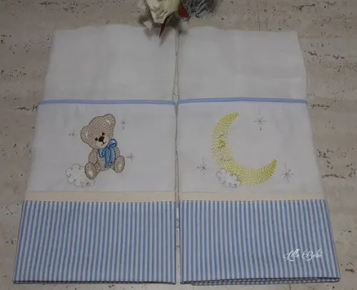 Kit Cueiro Flanelado Personalizado e Fraldas Ursinho na Lua