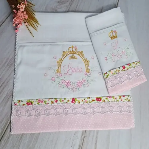 Kit Fralda Bordadas e Personalizadas Flores Rosa Menina