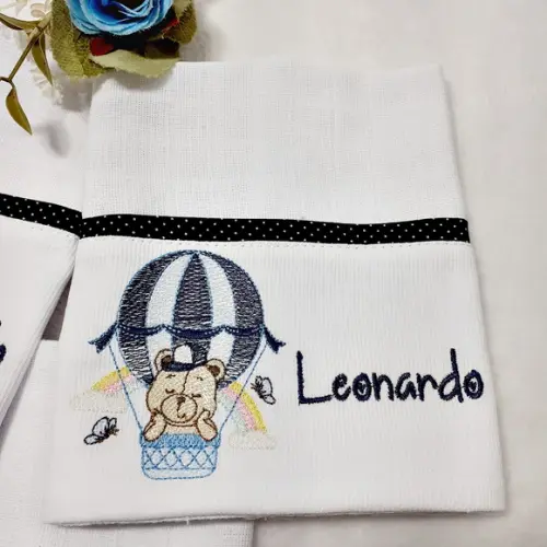 Kit Fraldas Personalizadas Bordada Ursinho Balão Azul