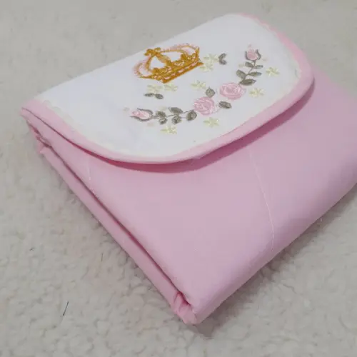 Kit Porta Fraldas e Trocador Portátil Flores Menina