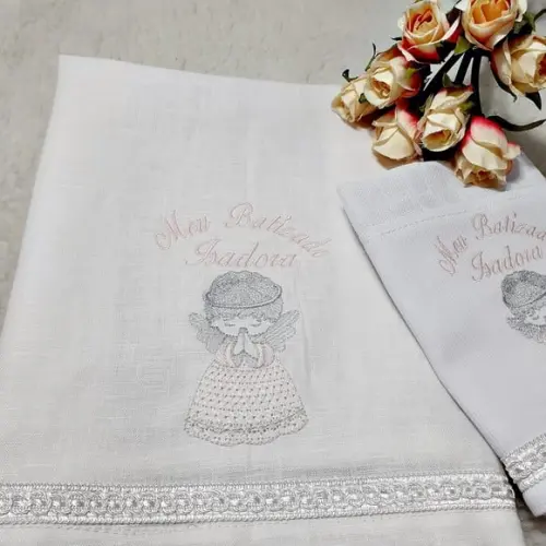 Kit Toalha Batizado em Linho, Vela e Fralda Personalizada
