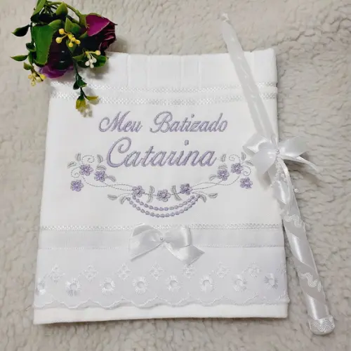 Kit Toalha Batizado Personalizada Flores Lavanda e Vela