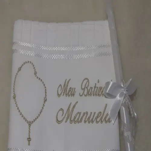 Kit Toalha Batizado Personalizada Terço e Vela Decorada