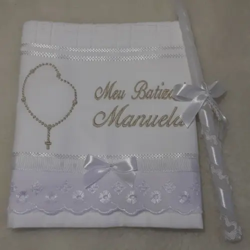Kit Toalha Batizado Personalizada Terço e Vela Decorada