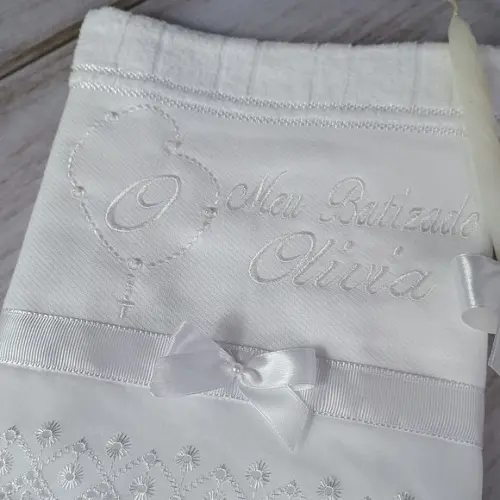 Toalha Batismo Personalizada Branca e Vela Decorada
