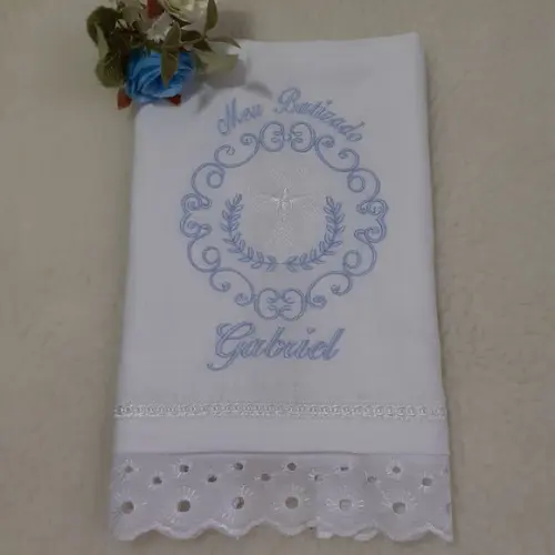 Toalha Batizado Cambraia de Linho Bordada Espirito Santo