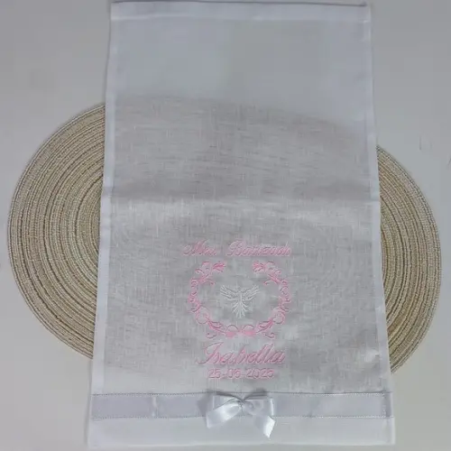 Toalha Batizado Cambraia de Linho Bordada Personalizada