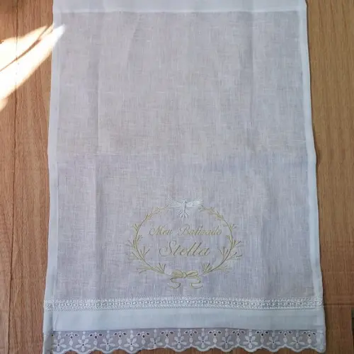 Toalha Batizado Cambraia de Linho Bordada Personalizada