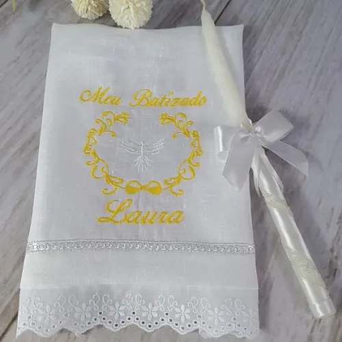 Toalha Batizado Cambraia Linho Espírito Santo Vela Decorada