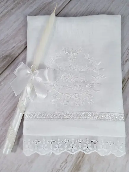 Toalha Batizado Cambraia Linho Espírito Santo Vela Decorada