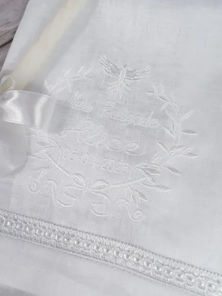 Toalha Batizado Cambraia Linho Espírito Santo Vela Decorada