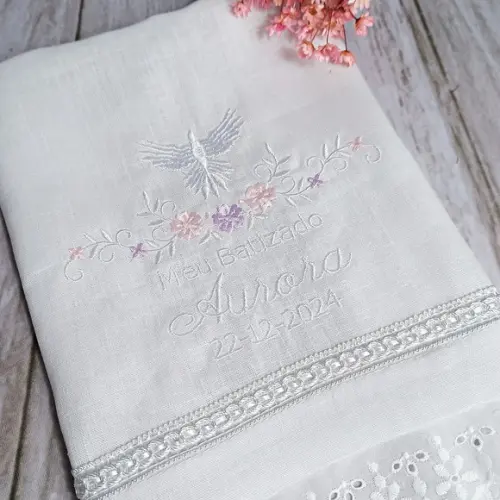 Toalha Batizado de Linho Personalizada e Fralda Flores