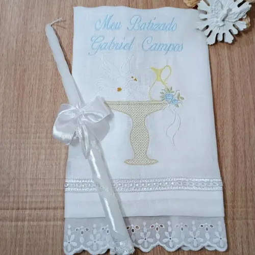 Toalha Batizado Linho Bordada Personalizada Vela Decorada