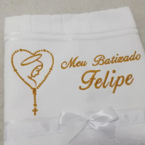 Toalha Batizado Menino Bordada Terço Nossa Senhora