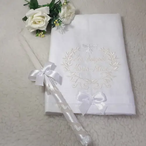 Toalha Batizado Personalizada de Linho e Vela