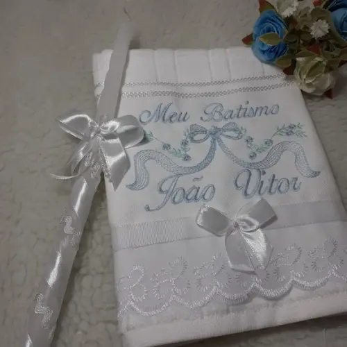 Toalha Batizado Personalizada Menino e Vela Decorada