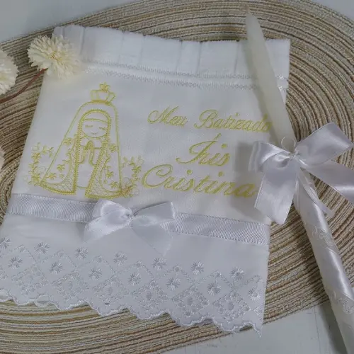 Toalha Batizado Personalizada Nossa Senhora Amarelo e Vela