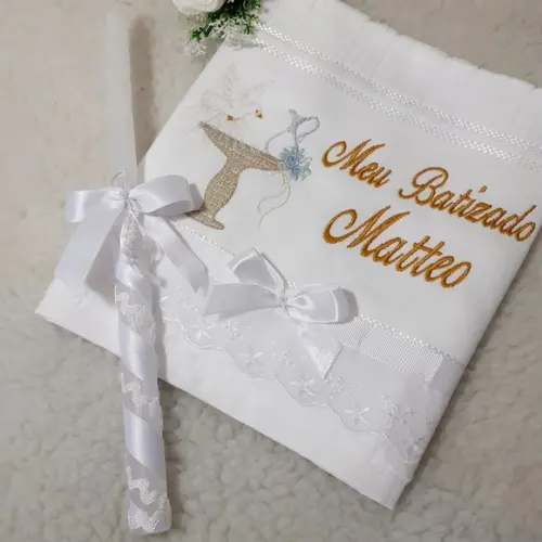 Toalha Batizado Personalizada Pia Batismal e Vela Decorada