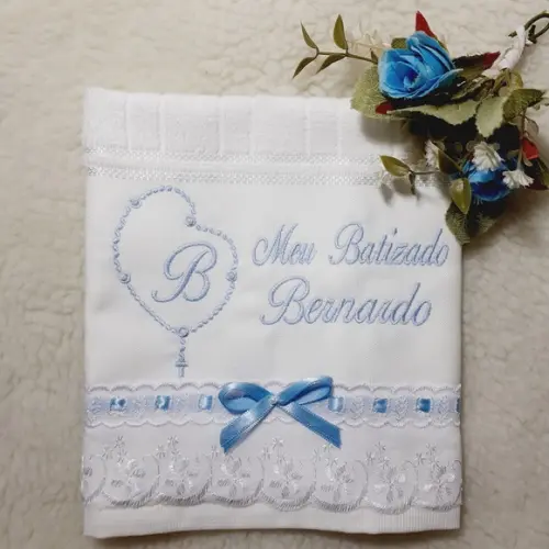Toalha de Batizado Bordada Personalizada para Menino