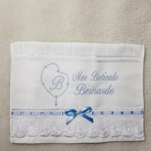 Toalha de Batizado Bordada Personalizada para Menino