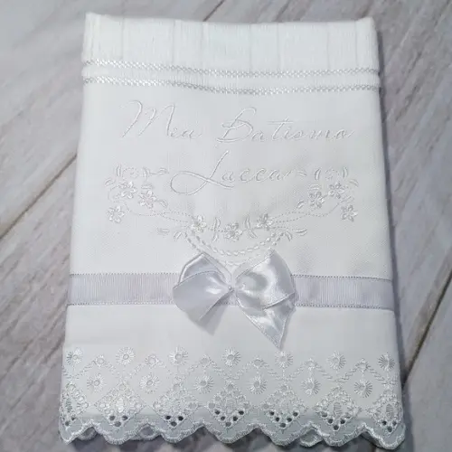 Toalha de Batizado Personalizada Bordado Branco Menino