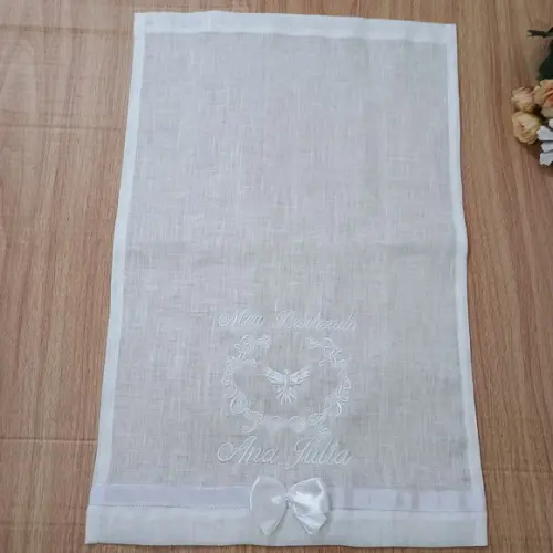 Toalha de Batizado Personalizada Cambraia de Linho Branca