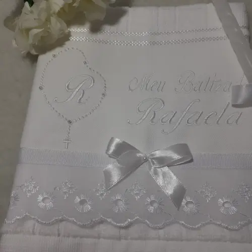Toalha e Vela para Batizado Personalizada Bordado Branco