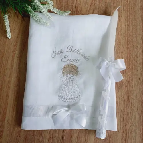Toalha Linho Batismo Personalizada Anjinho e Vela Decorada