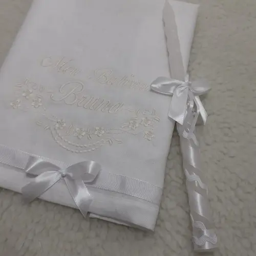 Toalha Linho Personalizada de Batizado Branca e Vela
