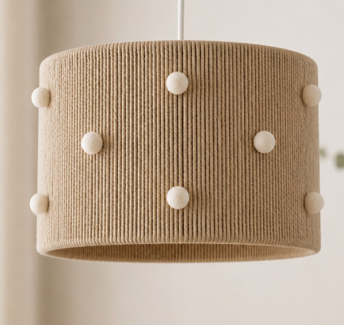 Cúpula macrame com pompom personalizável