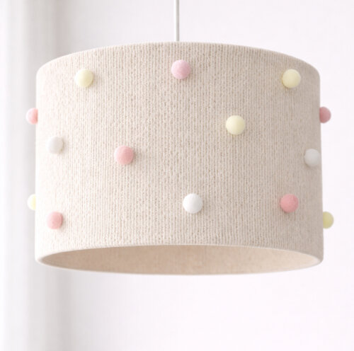 Cúpula macrame com pompom personalizável