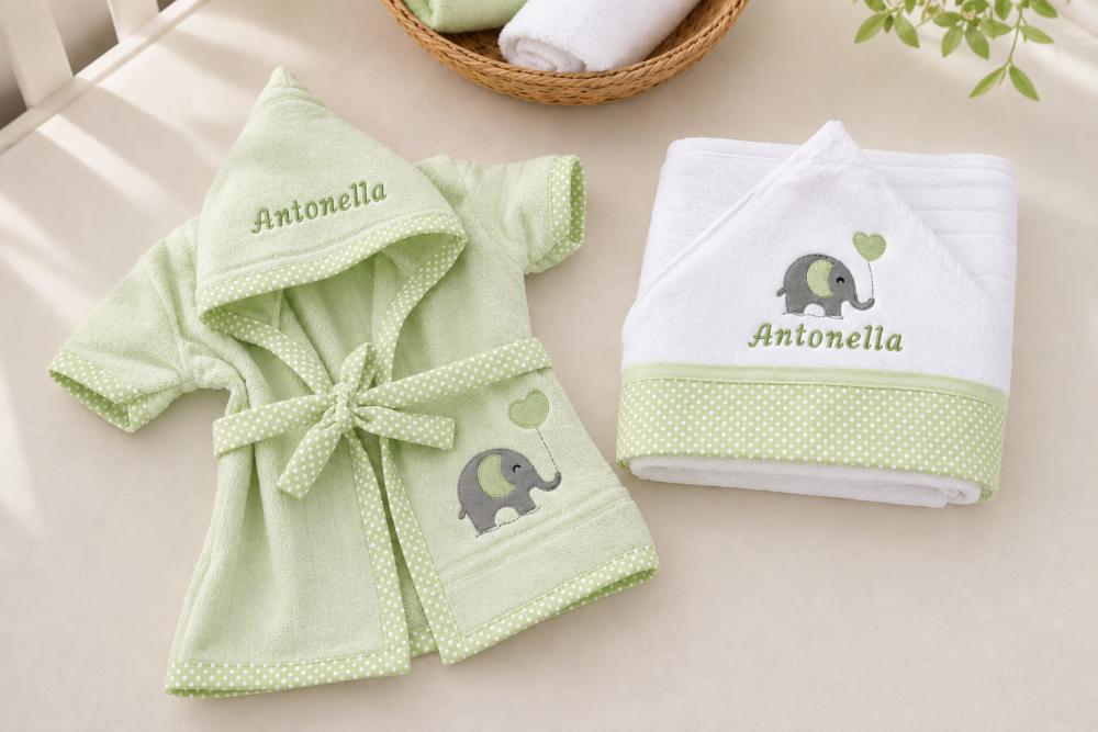 roupão para bebe e criança personalizado mais toalha de banho c