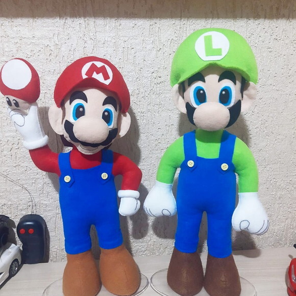 Mario e Luigi em Feltro