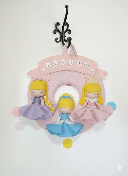 Guirlanda de Feltro Princesas - Personalizada