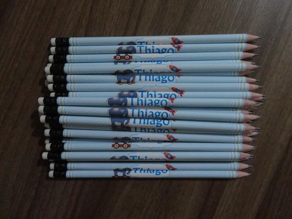 Lápis personalizado com borracha