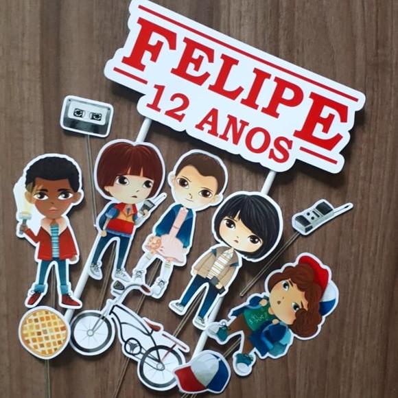 Topo de Bolo Stranger Things