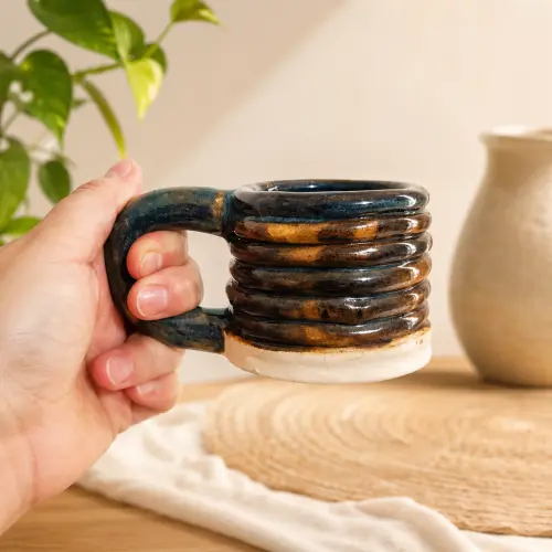 Caneca Origem em Cerâmica Artesanal 200ml