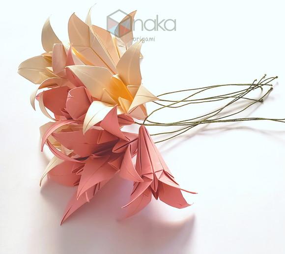 Arranjo de Lirios de Origami com 10 Flores