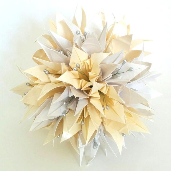Buquê Origami Lirios