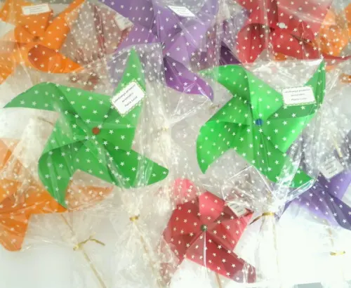 Cataventos Coloridos com Tag - Tamanho 20 cm - 10 Unidades