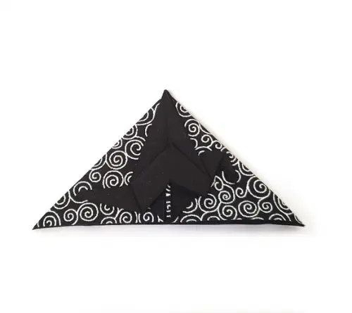 Marcador de Livro Tsuru - Arabesco preto
